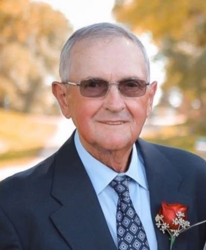 Gene Mennenoh's obituary image