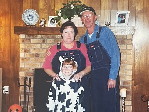 James Jeffrey Kelley photo gallery thumbnail 34 of 183