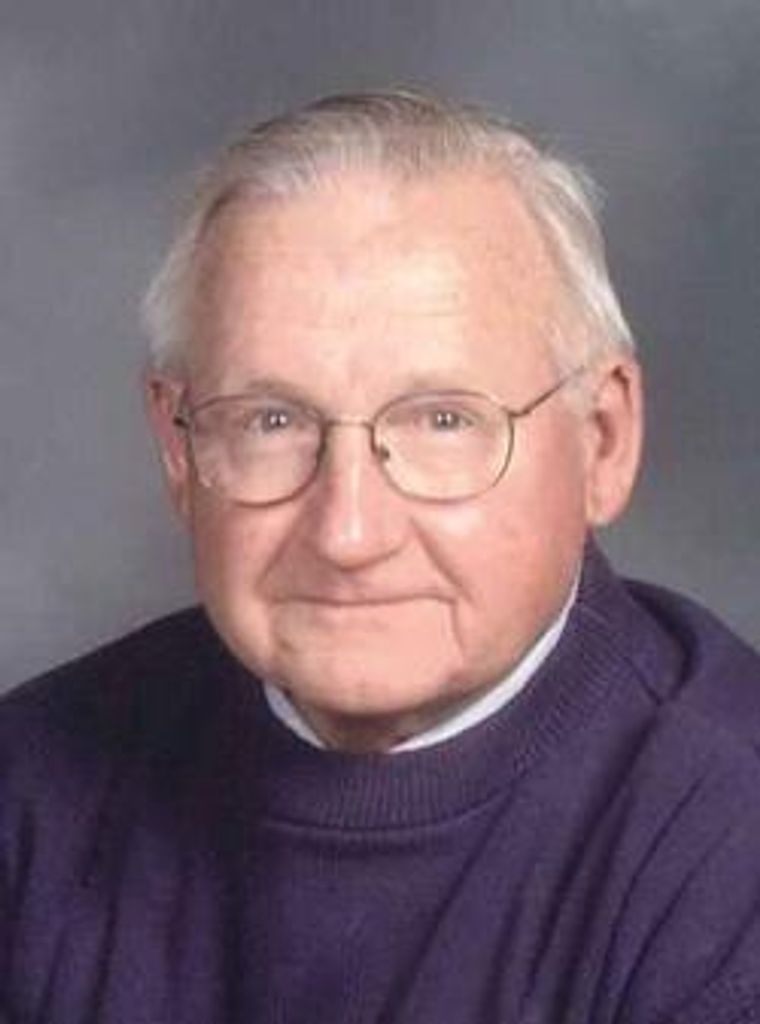Dr. Kenneth L. Thompson Dvm Profile Photo