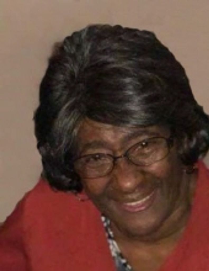 Gloria James
