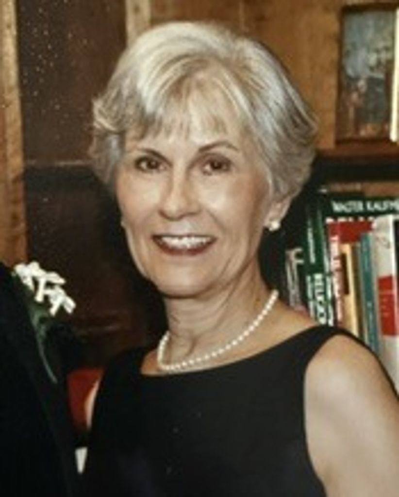 Mary Crowell Laurence Profile Photo