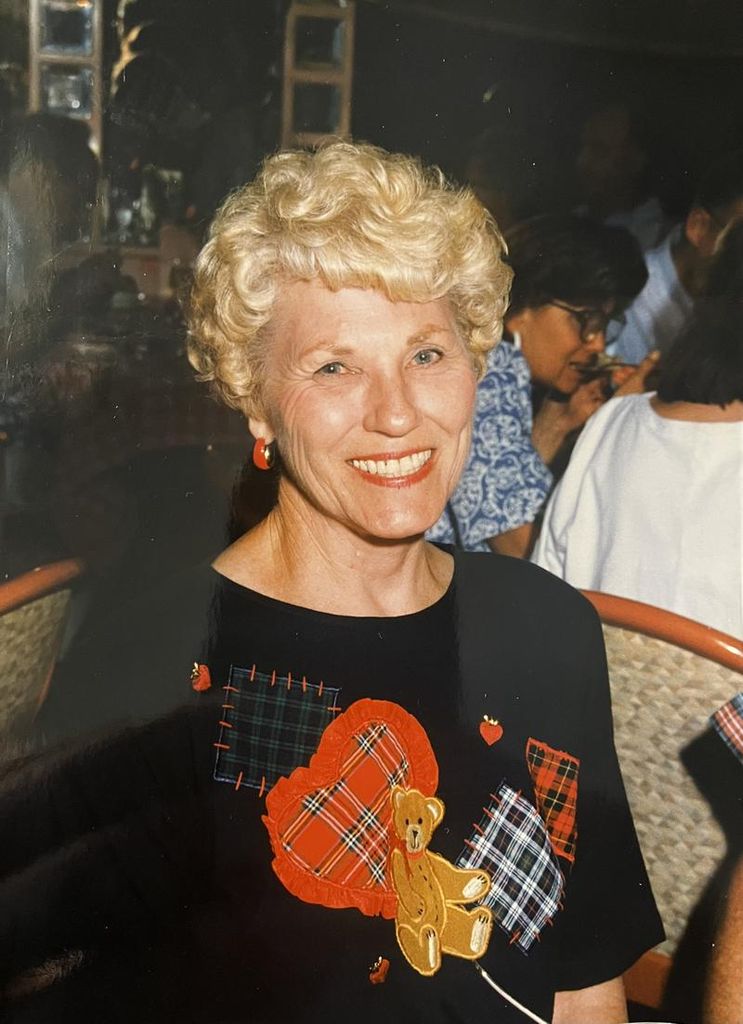 Ms. Retta Phillips Luttrell Profile Photo