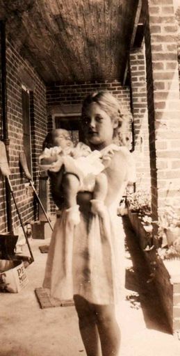 Betty H. Bobo photo gallery thumbnail 3 of 81