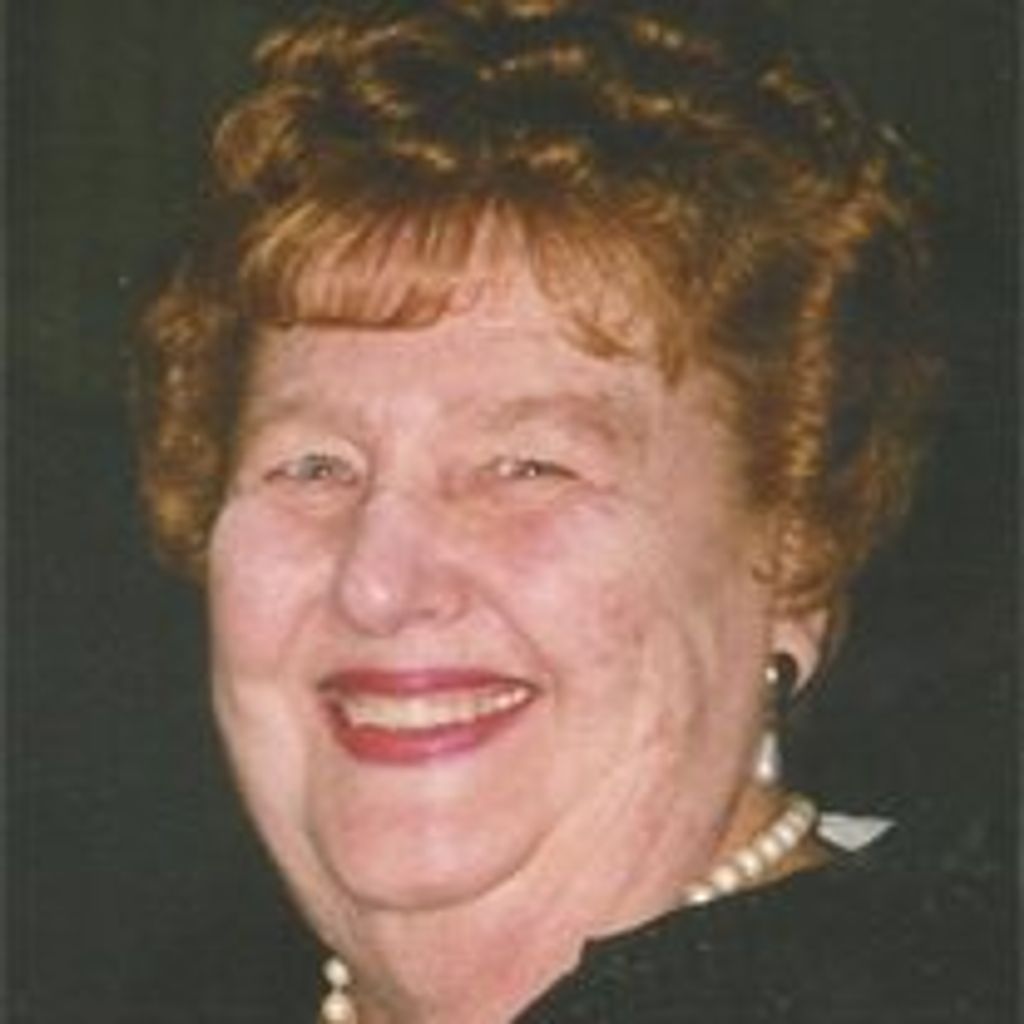 Emma Marie Bettencourt Profile Photo