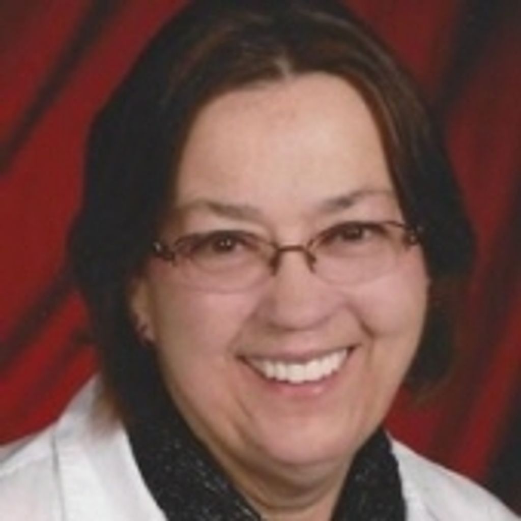 Mary Beth Hallman