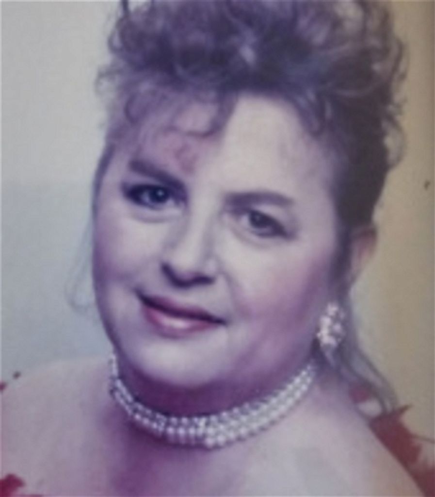 Joanne Brenneman (Miga)