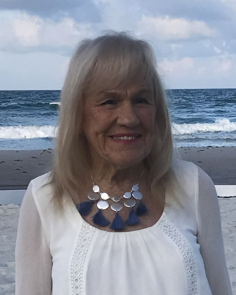 Mildred Maxine Tiller Hutchins
