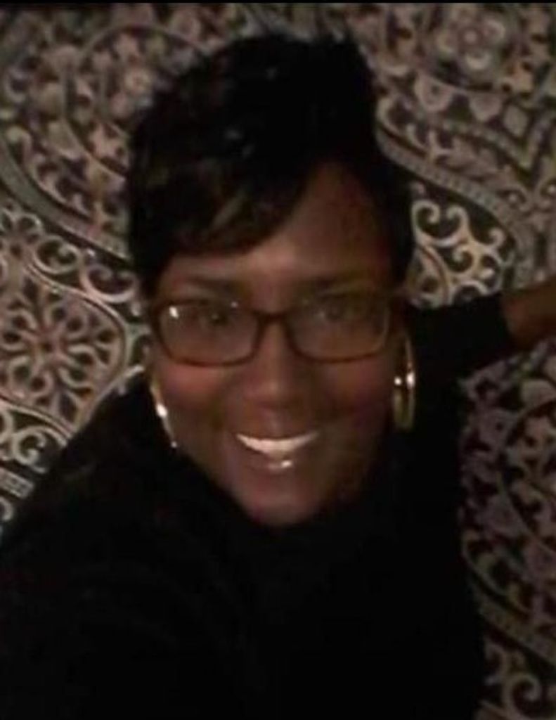 Ms. Dana Sneed