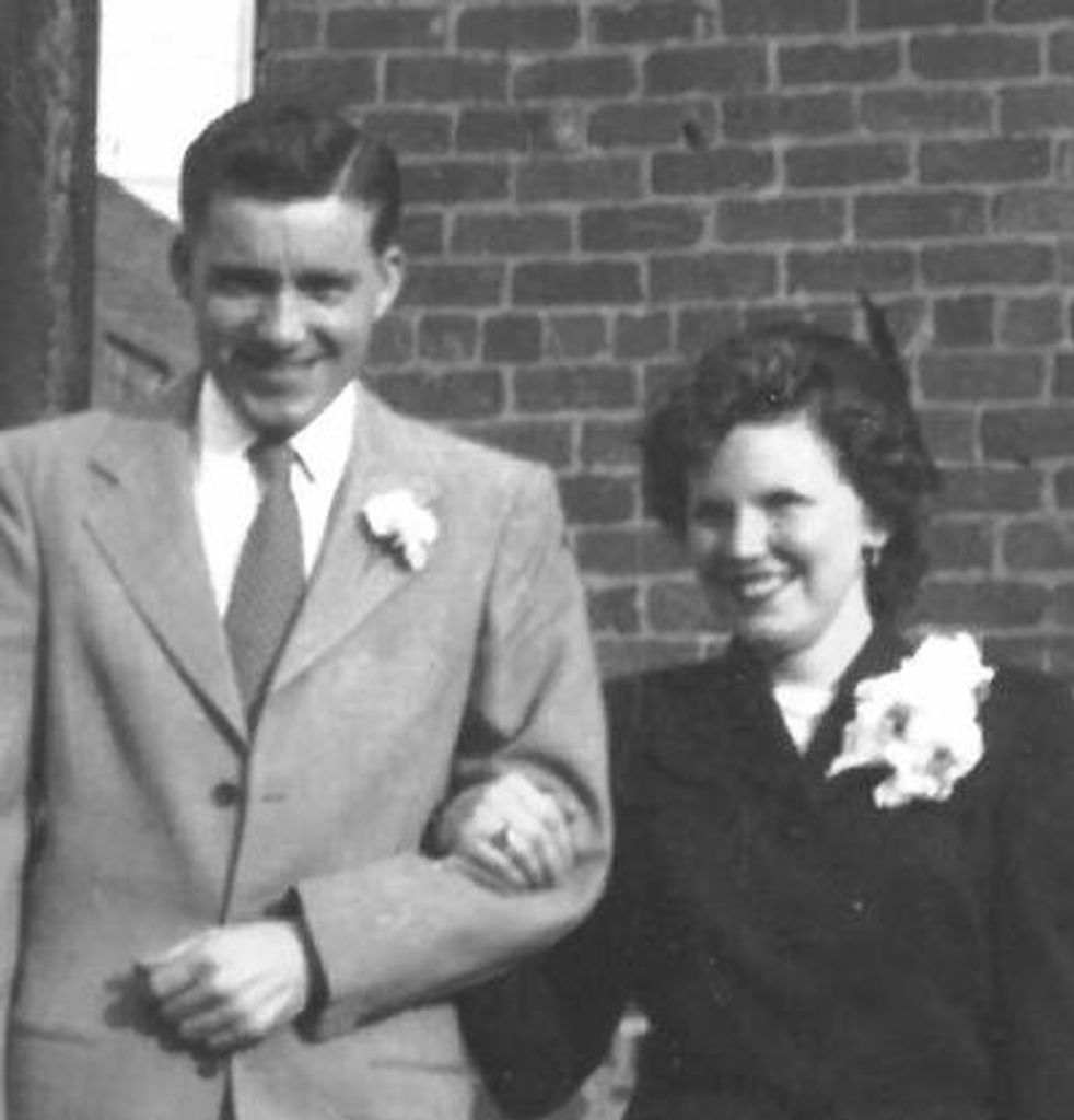 Clora Mae Dillon Bates