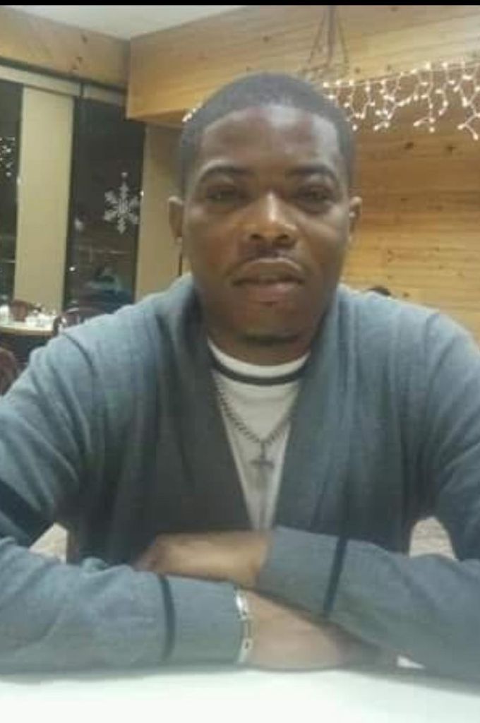 Derrick Bernard Wallace Profile Photo