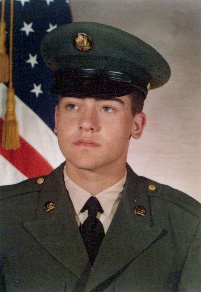 Robert William Mullineaux Jr. Profile Photo