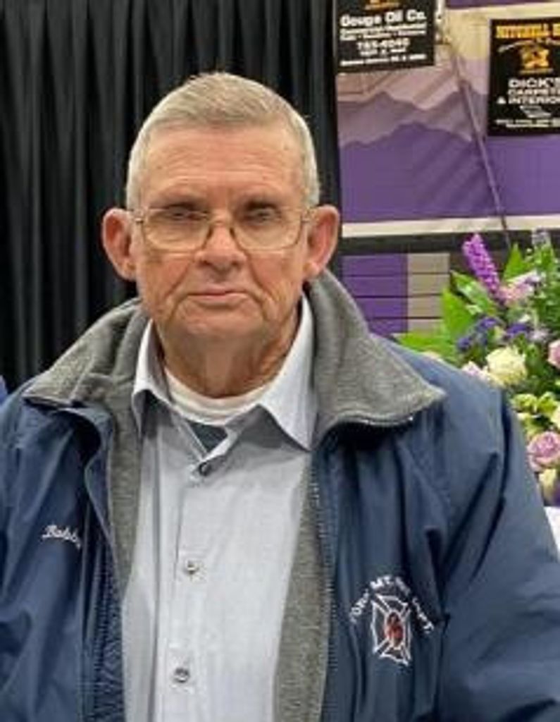 Bobby Greene Profile Photo