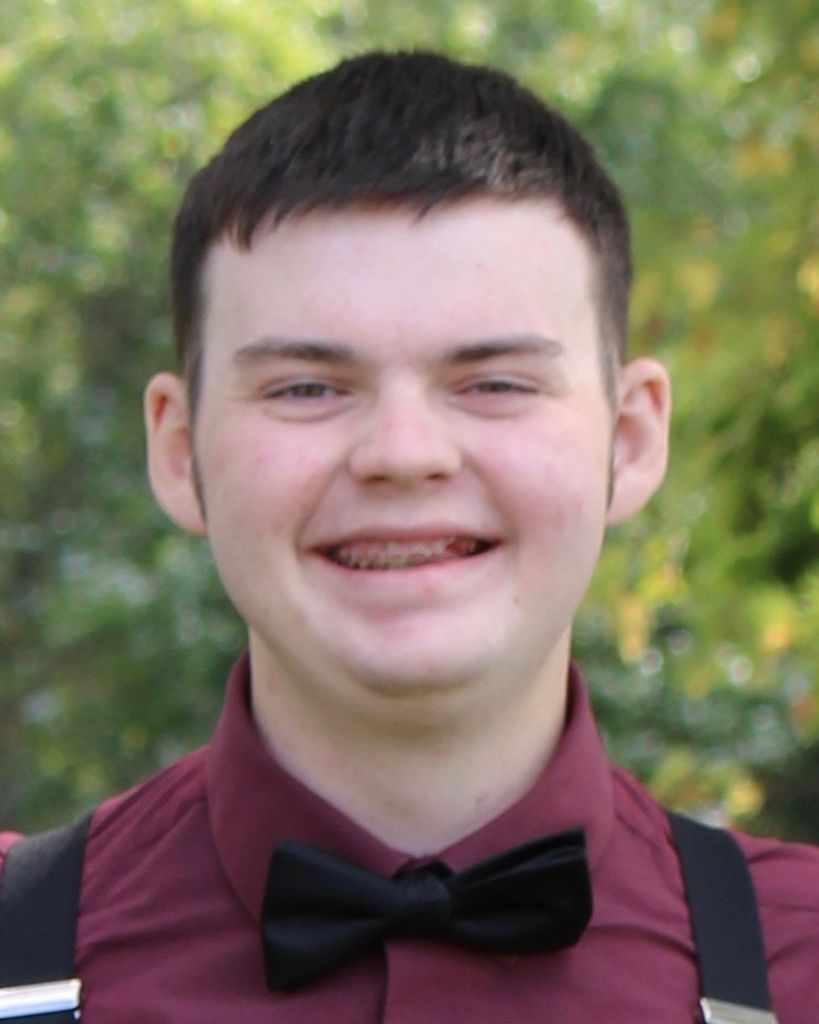 Evan Aaron Davis Profile Photo