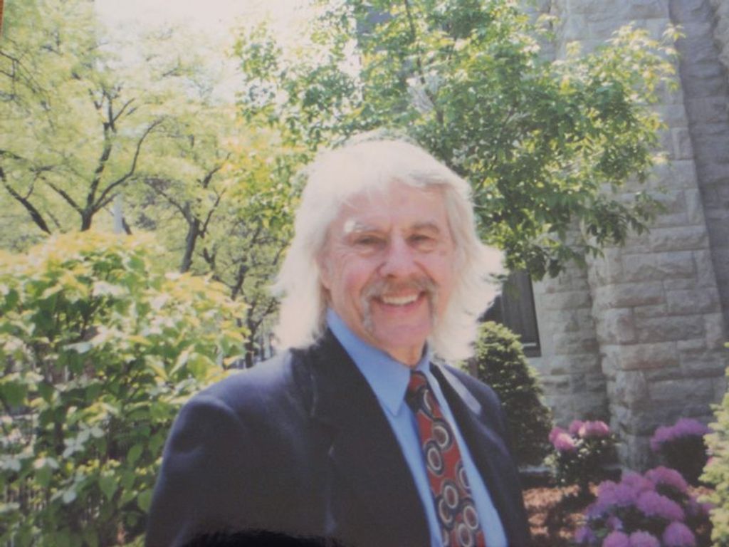 Gunter W. Remmling Profile Photo