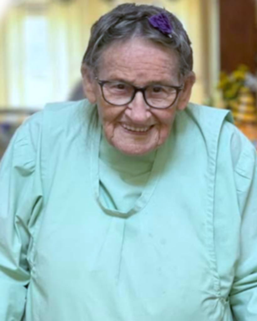 Edna Mable Walkinshaw