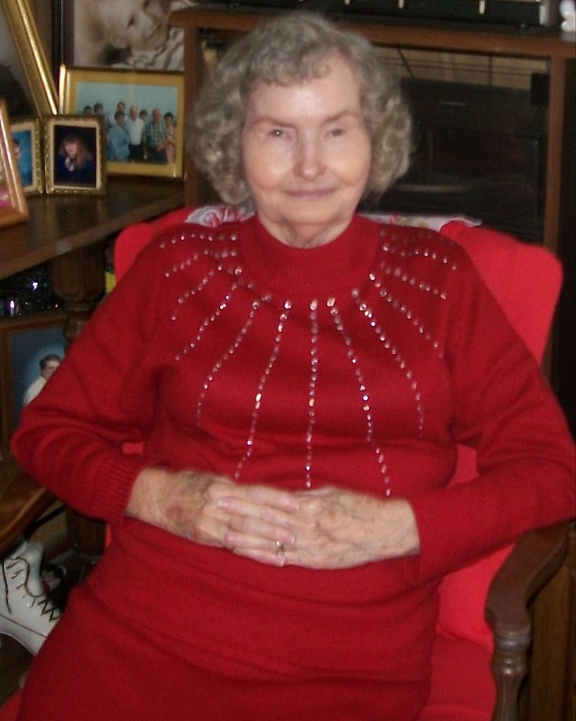 Nellie Leveille