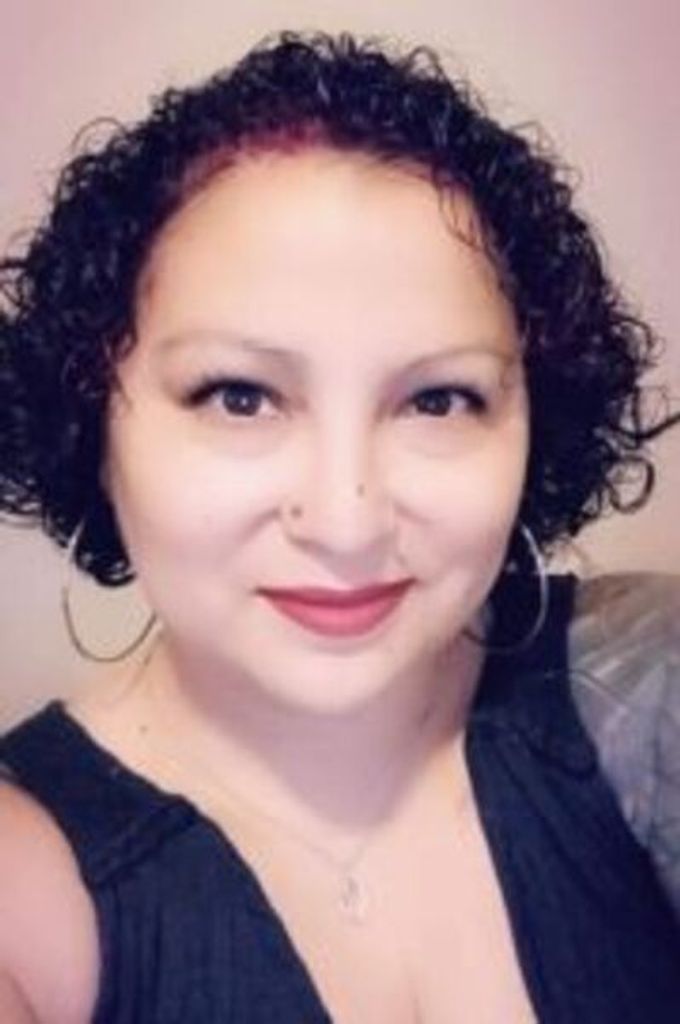 Mary Elizabeth Leyva Davalos Profile Photo
