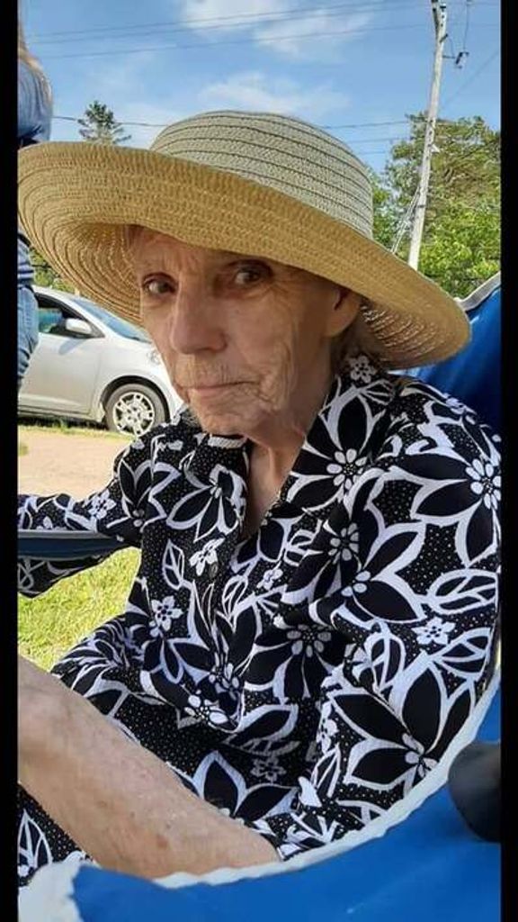 Elizabeth Eileen "Betty" Harvey Profile Photo