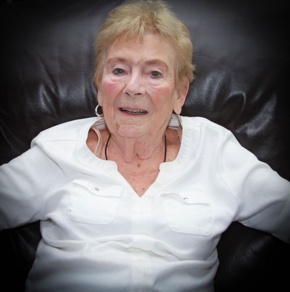 Noreen Kay (Sipple)  Weaver Profile Photo