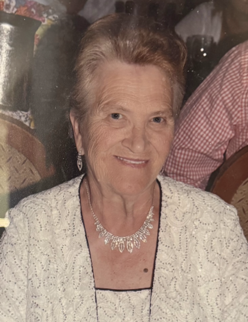 Ms. Bonnie Dabbs Simerson