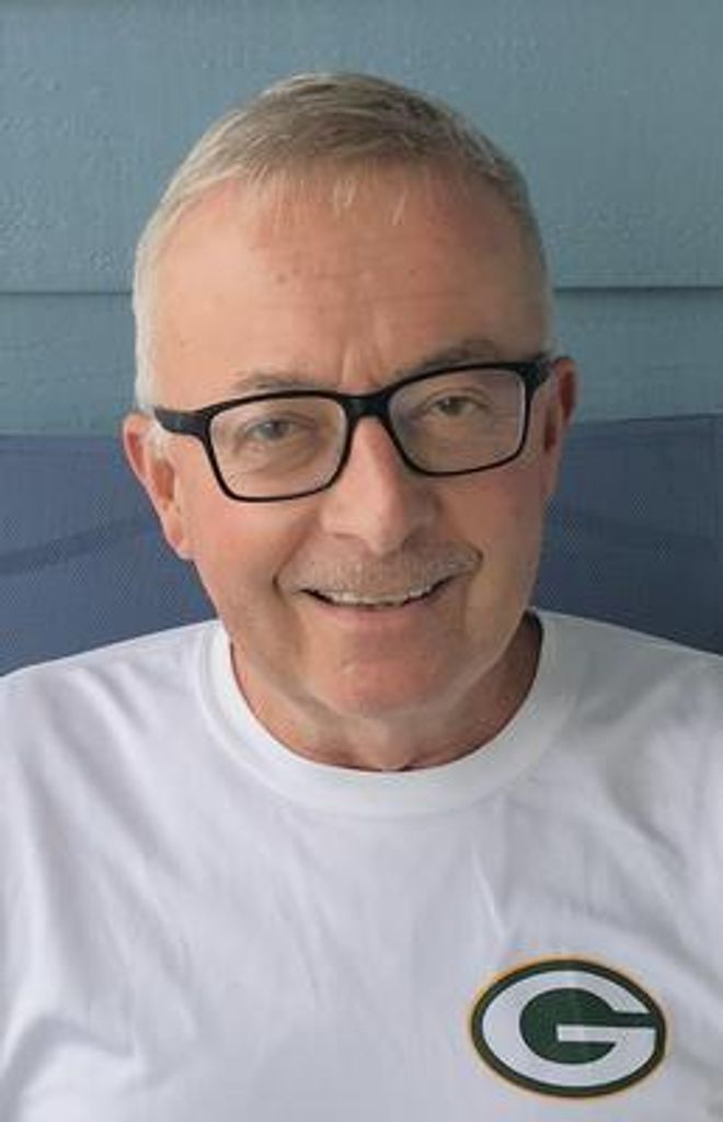 Steven Kubacki Profile Photo