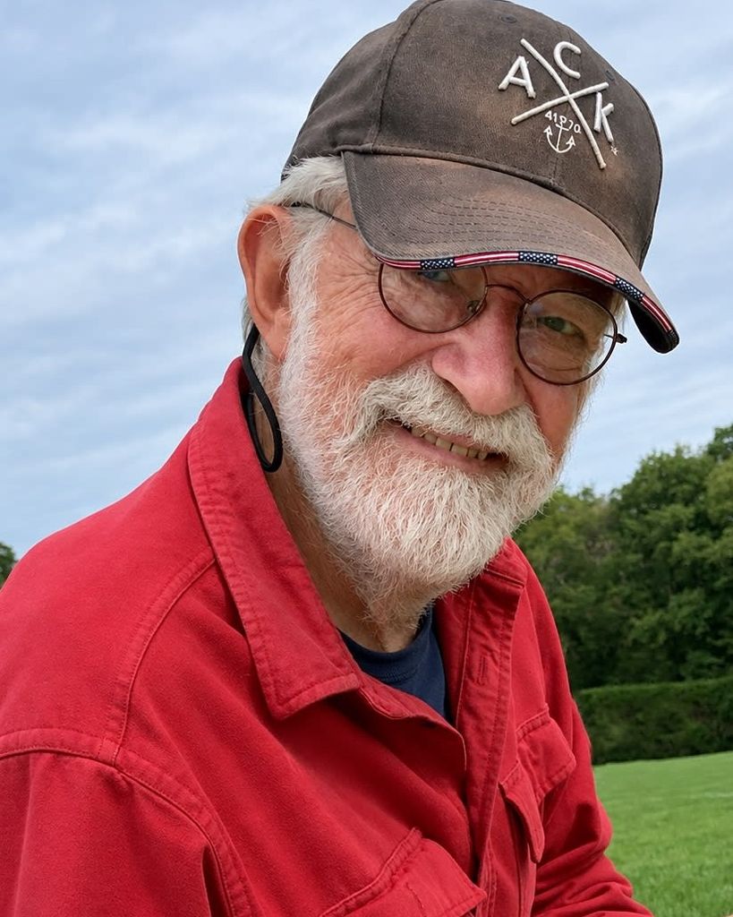 Dr. John Fraunfelder, M.D. Profile Photo