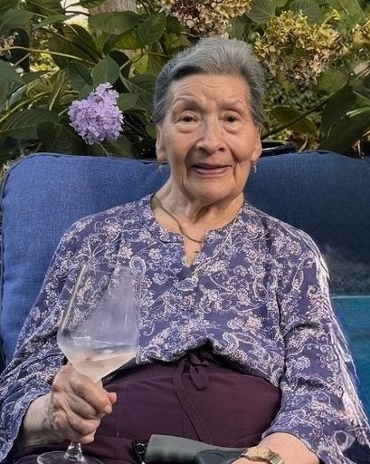 Sofia Leon De Aviles's obituary image