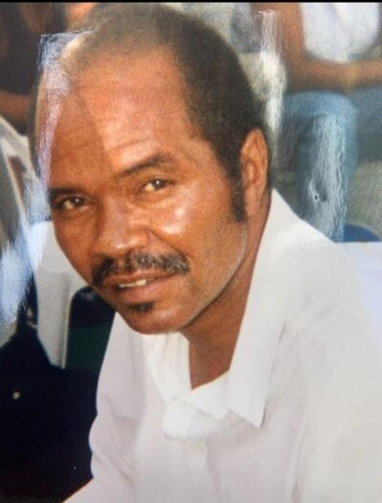 Singleton Moorer Profile Photo