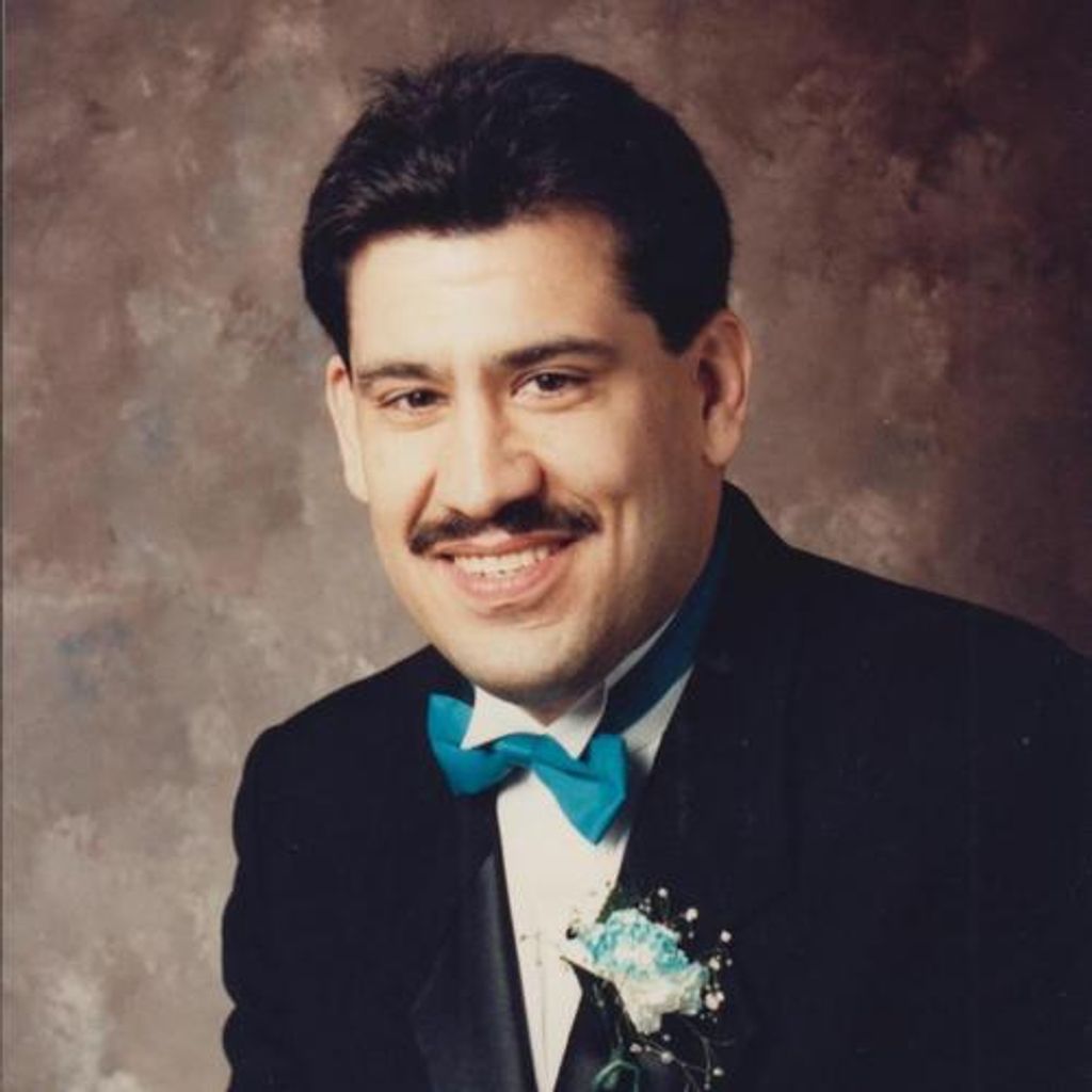 Edward Mora Profile Photo