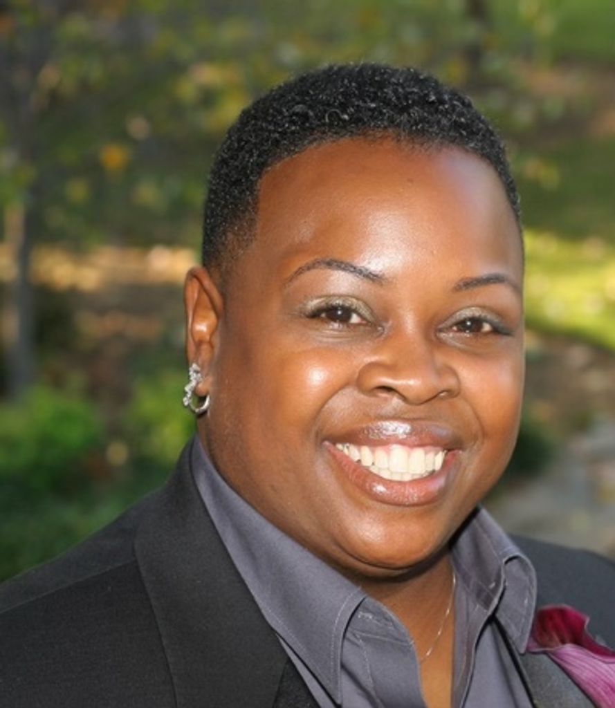 Lisa Bowie Profile Photo