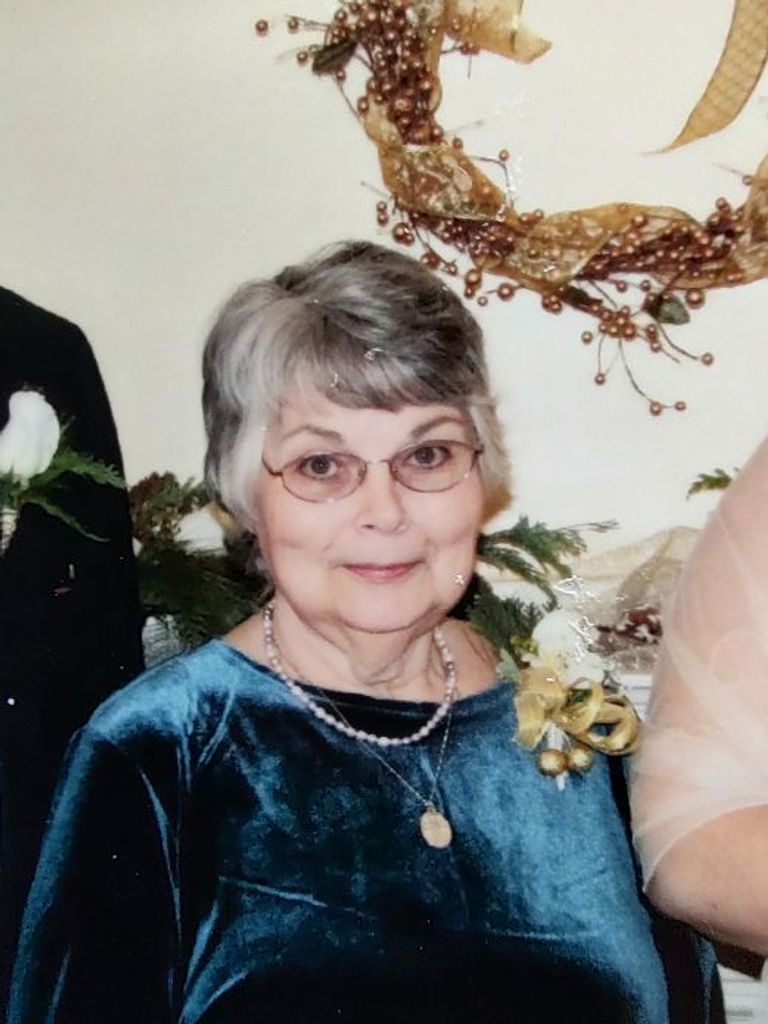 Linda Bates Profile Photo