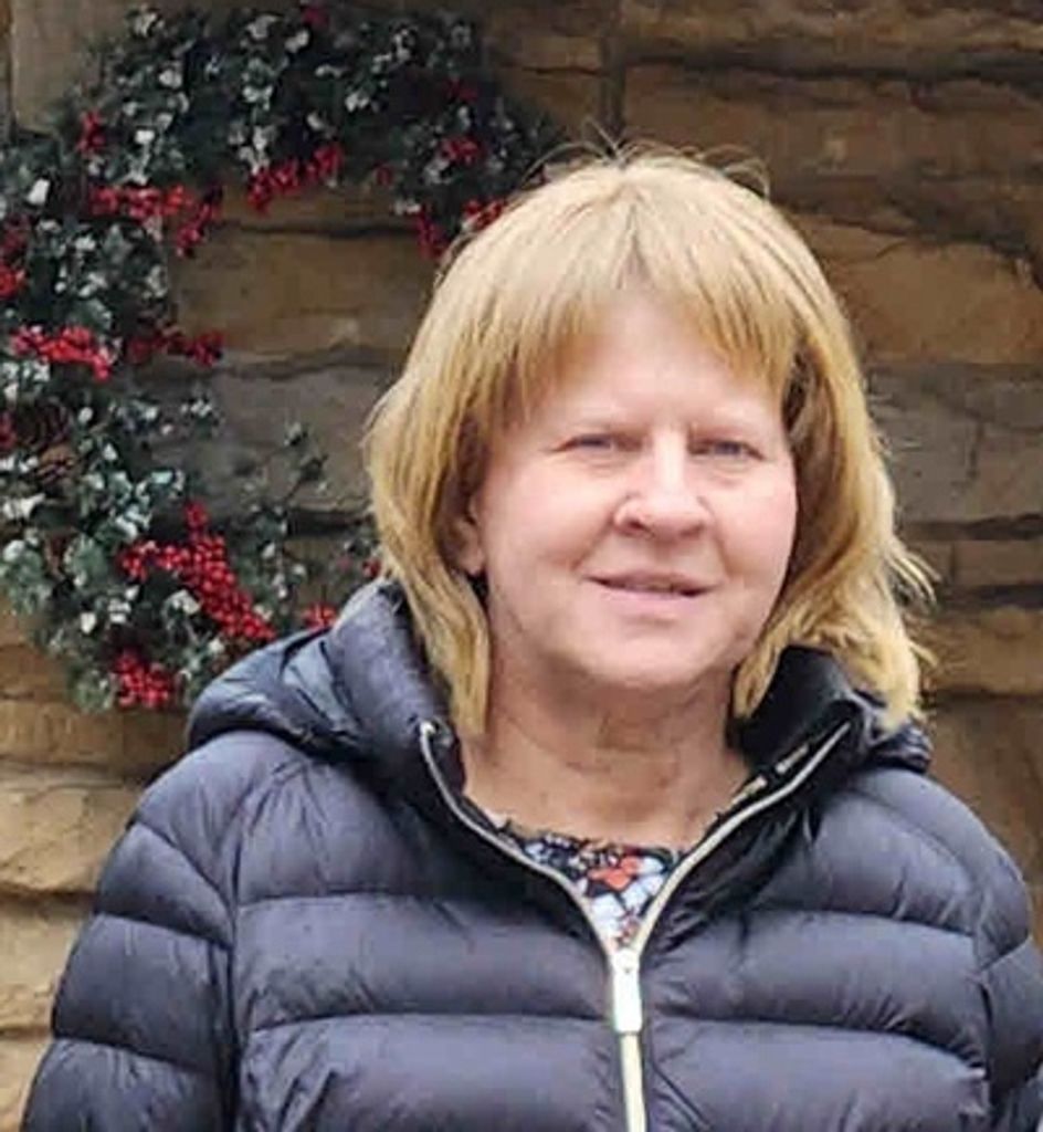 Elizabeth "Lisa" Tisdale Profile Photo