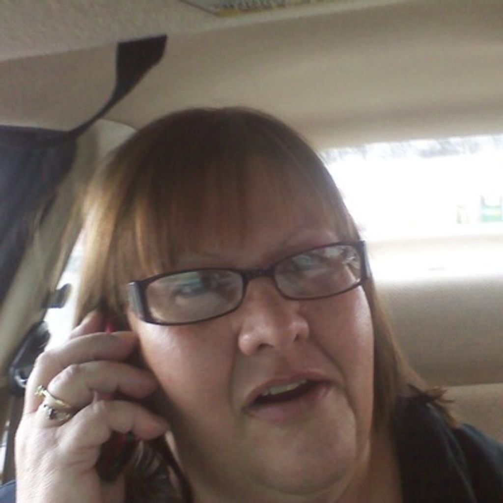 Cindy Lynn Johnson Profile Photo