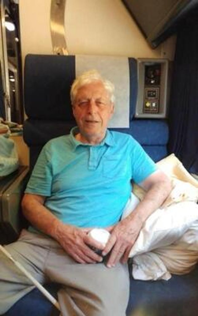 Paul Bradly Light Profile Photo