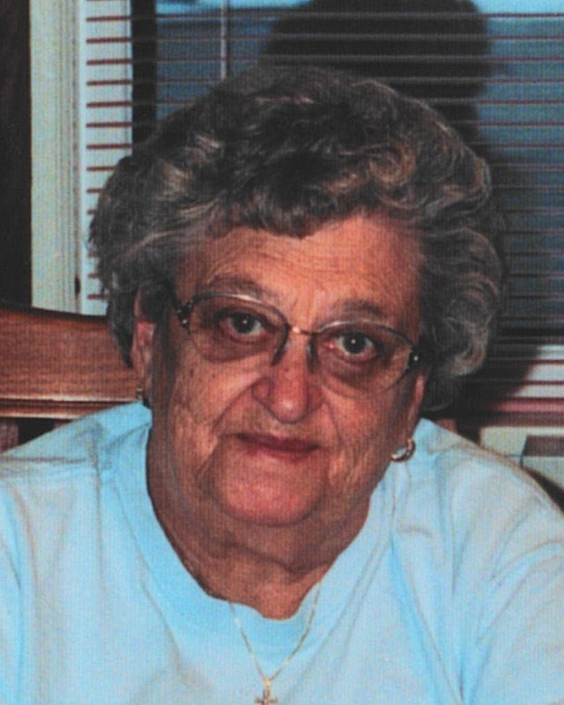 Elaine Ruby Budach Profile Photo