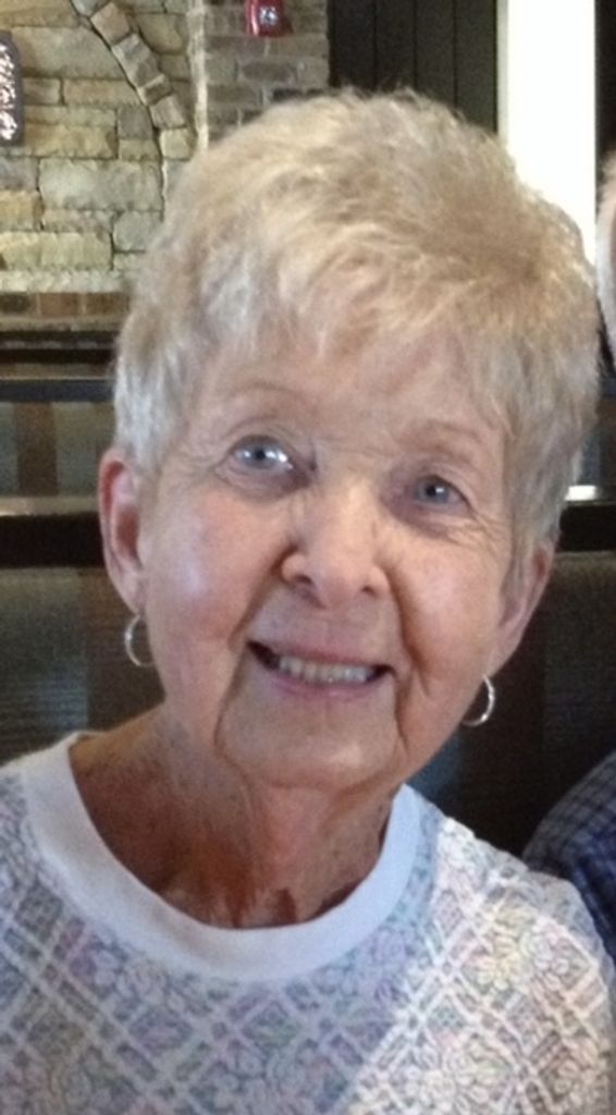 Maxine Elliott White