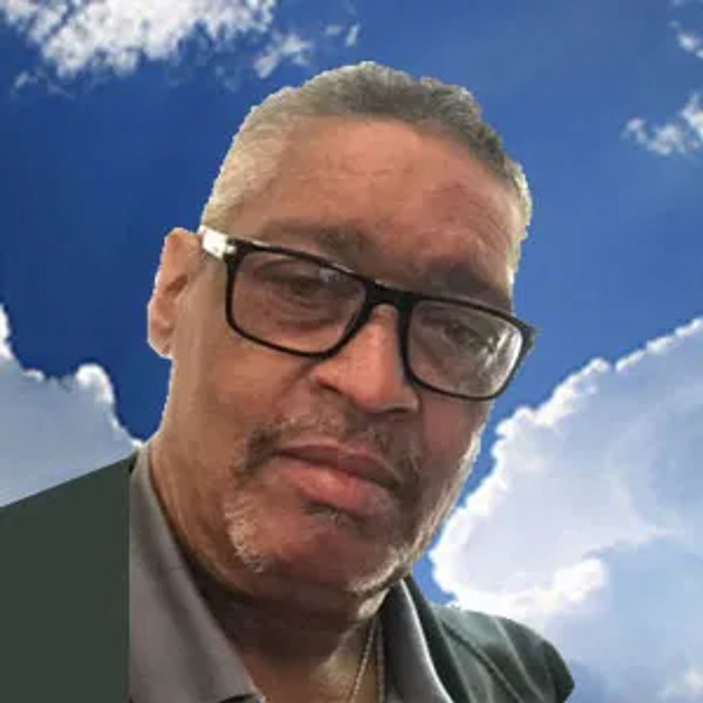 Oliver Lee Pritchett Profile Photo