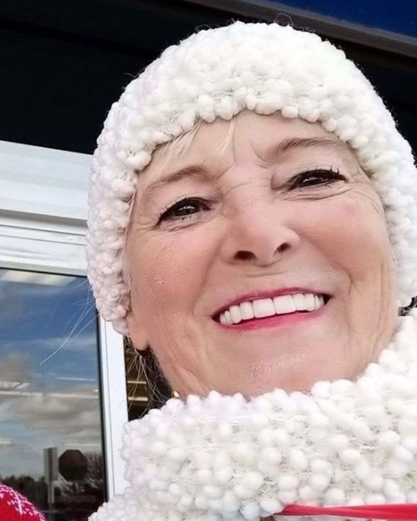 Julie Marie Davis-Raley