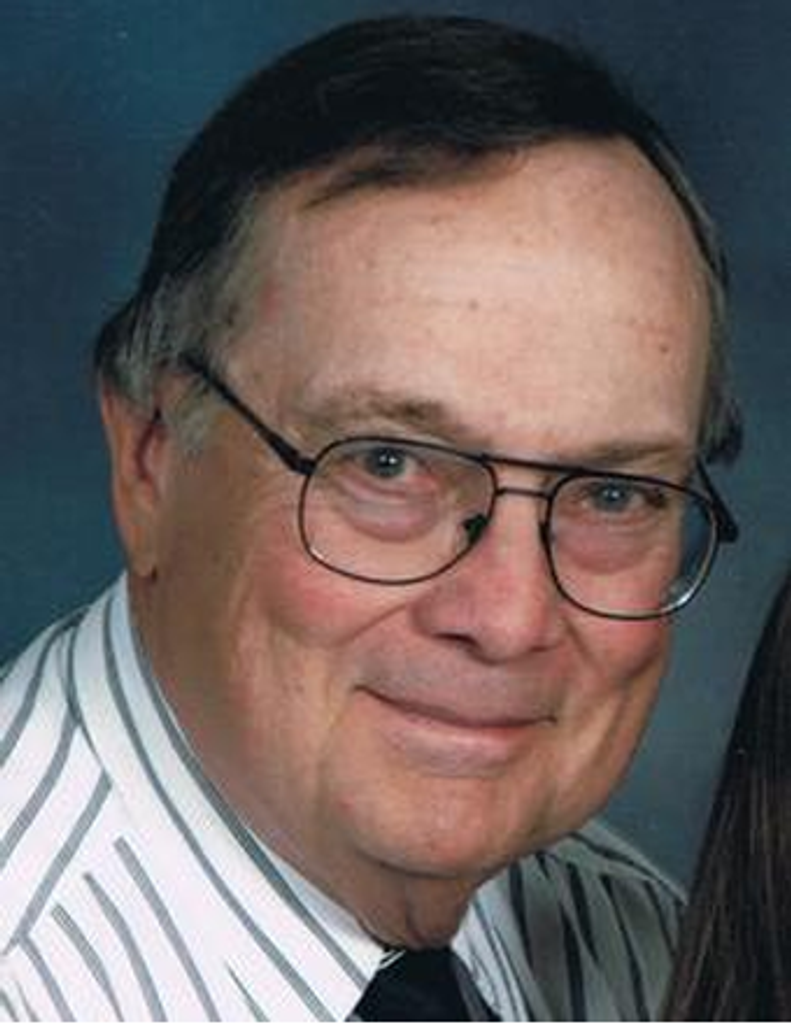 Kenneth "Ken" Hartz, Sr