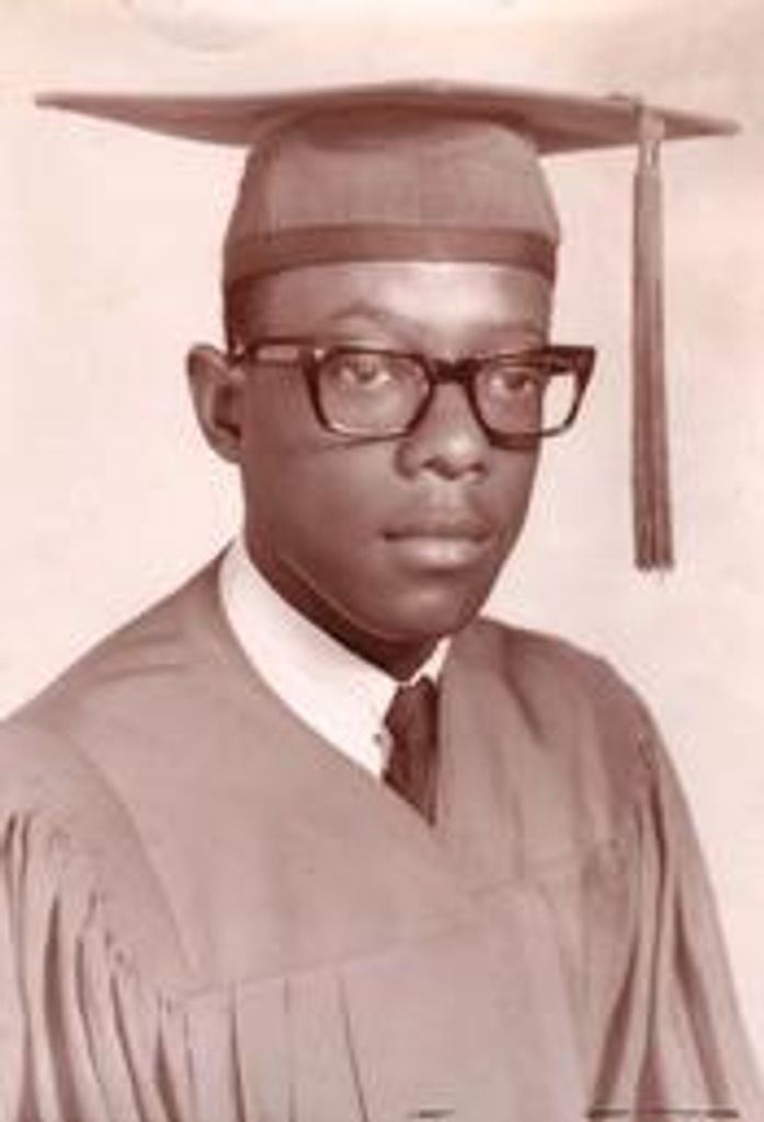 Larry Donnell Walker