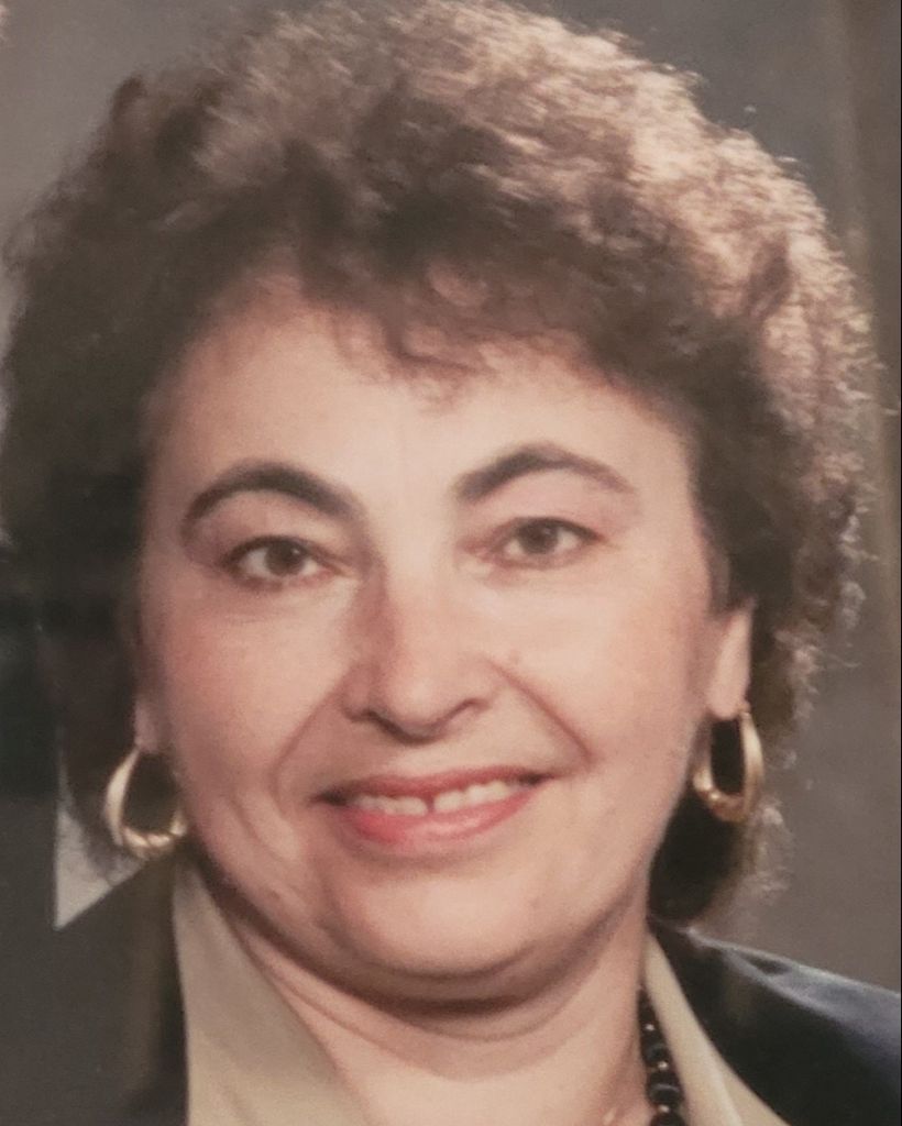 Olga Droegmoeller Profile Photo