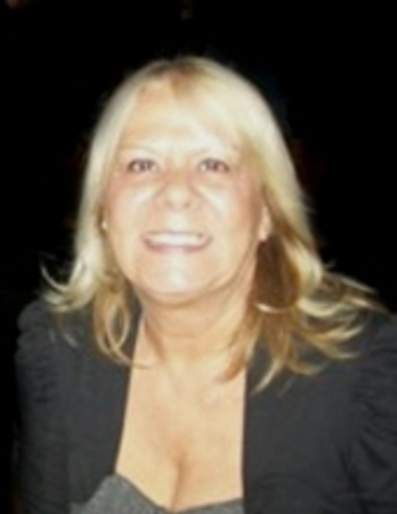 Rossella "Rossi" Kay