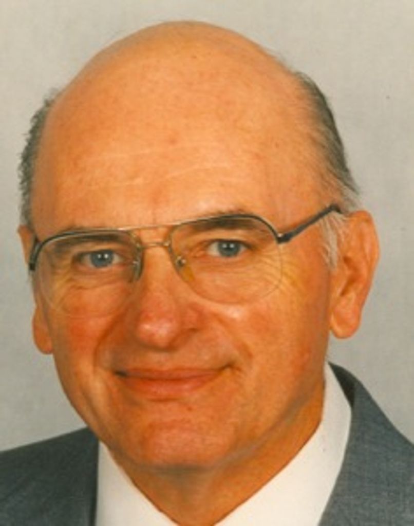 Richard E. Besecker
