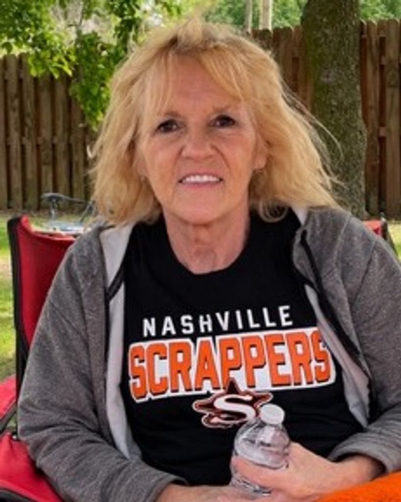 Robin Gail Seavers