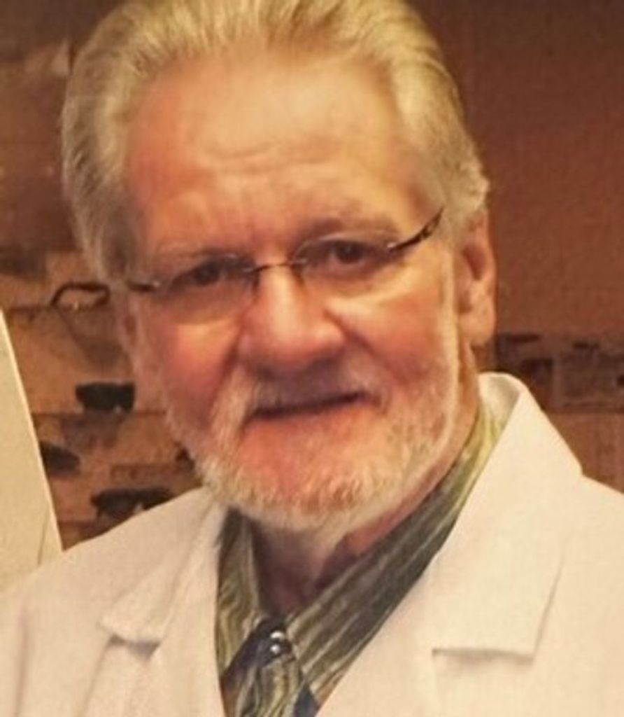 Paul Gray Reavis Profile Photo