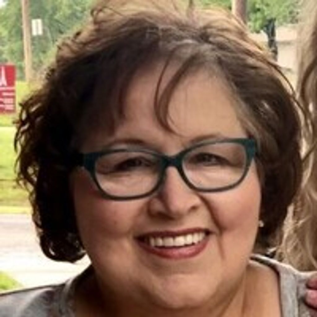 Anita Louise Maichel