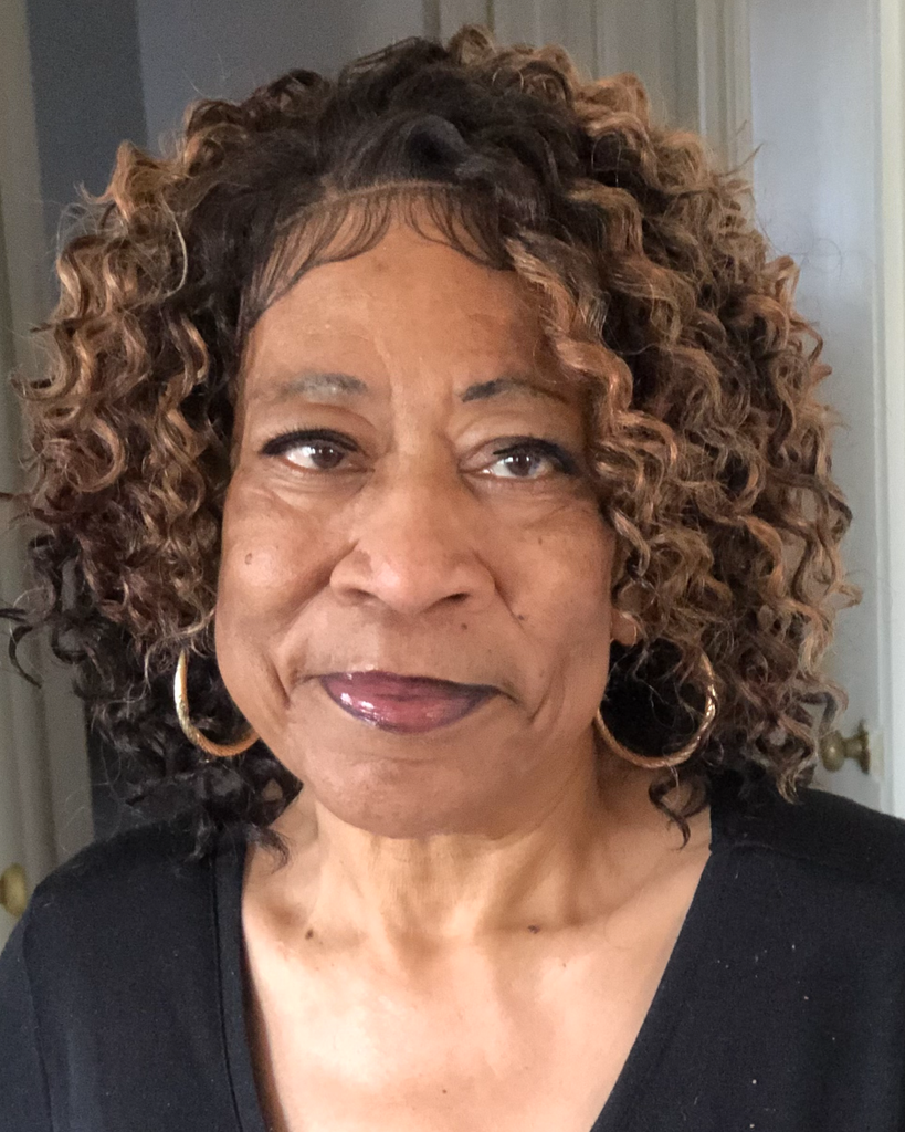 Carolyn Short Profile Photo