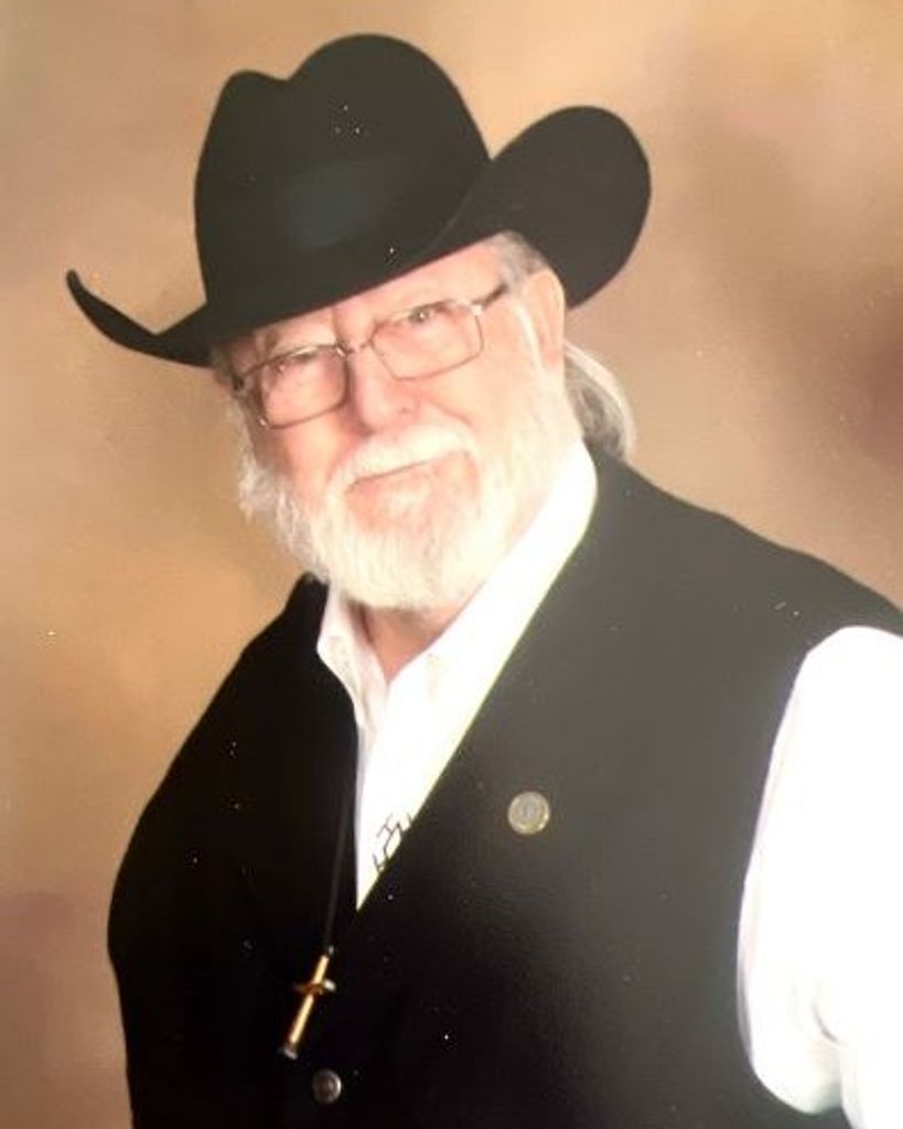 Cummins (C.L.) Leroy Hallmark, Jr.