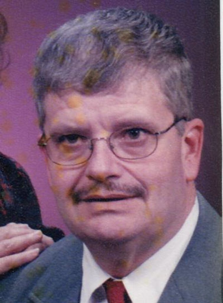 Stephen Lear Carlisle Profile Photo