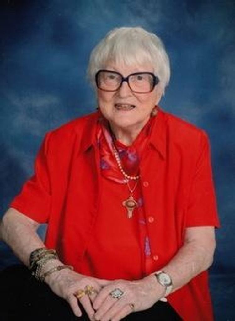 Lucianna Janet "Janette" Twitchell